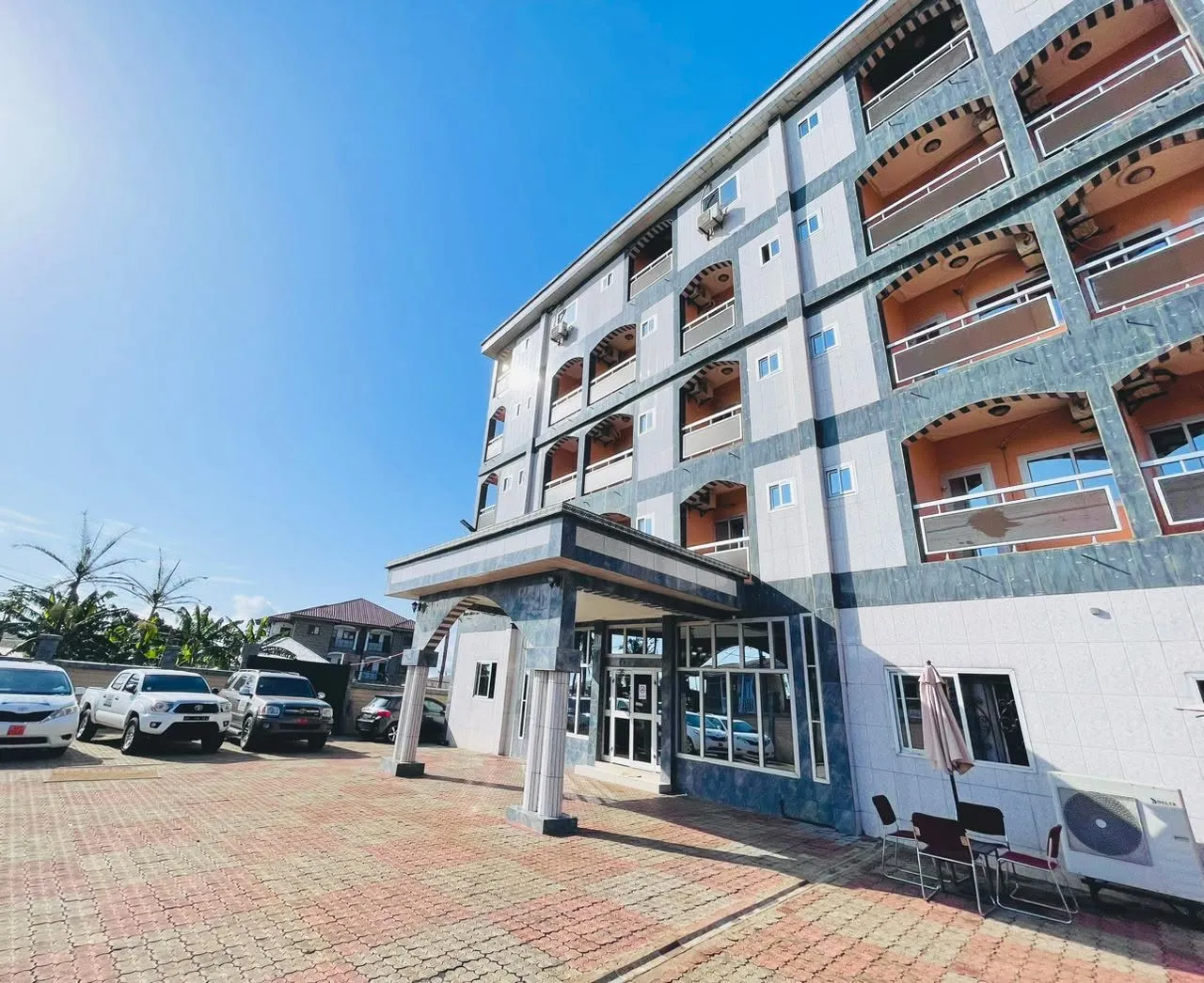 Emmarie Hotel — photo 2